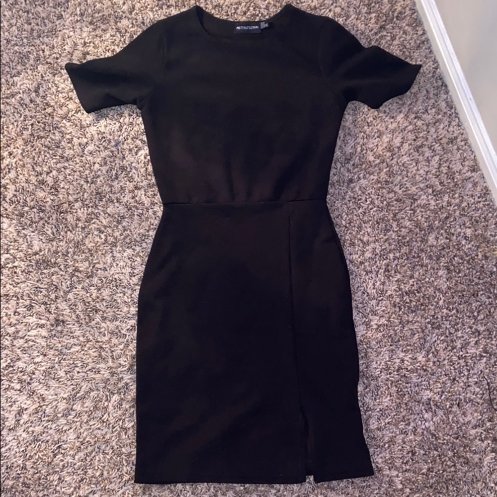 BLACK DRESS* NEVER BEEN WORN*